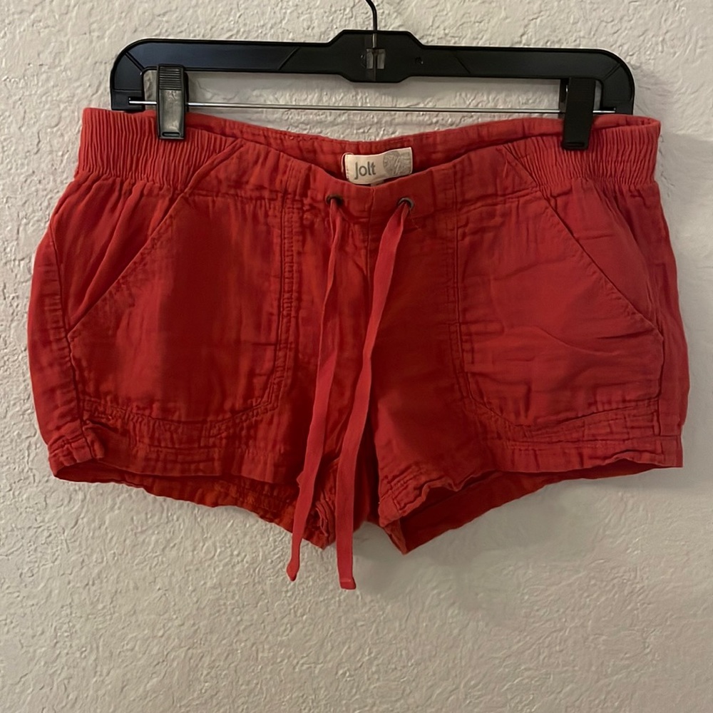 New Linen shorts in size 7